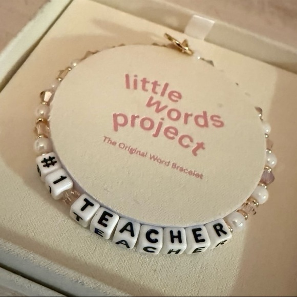 ⚡️Little Words Project "#1 TEACHER"  Bracelet - Picture 3 of 4